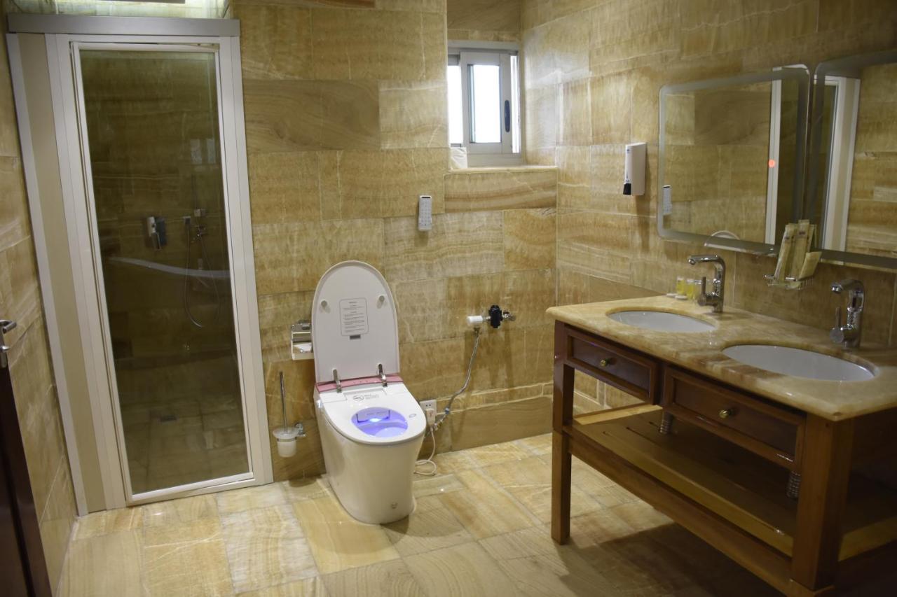Hotel Royal Palace Duala Zewnętrze zdjęcie